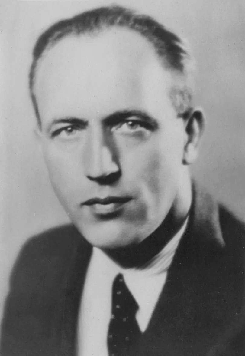 Portrait of Antonín Mádl (1897–1944) – memorial page