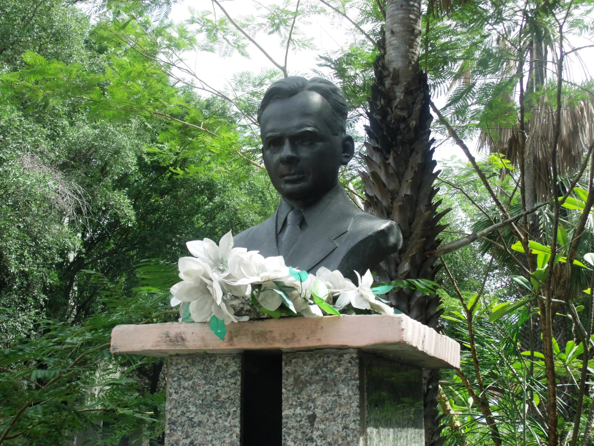 Porträt von Donizetti Adalto (1959–1998) – Gedenkseite