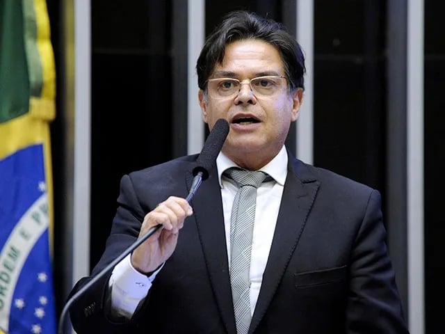 Porträt von Eduardo Luiz Barros Barbosa (1958–2023) – Gedenkseite