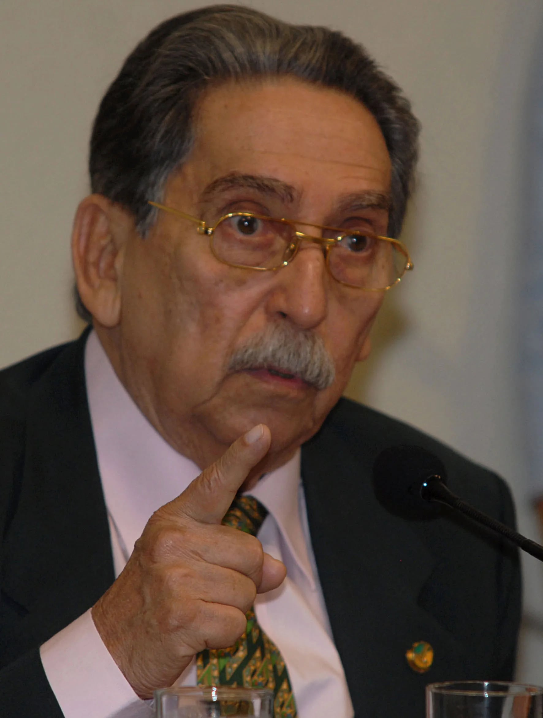 Portrait of Epitácio Cafeteira (1924–2018) – memorial page