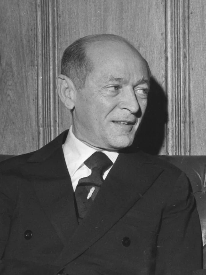 Portrait of Flávio Portela Marcílio (1917–1992) – memorial page