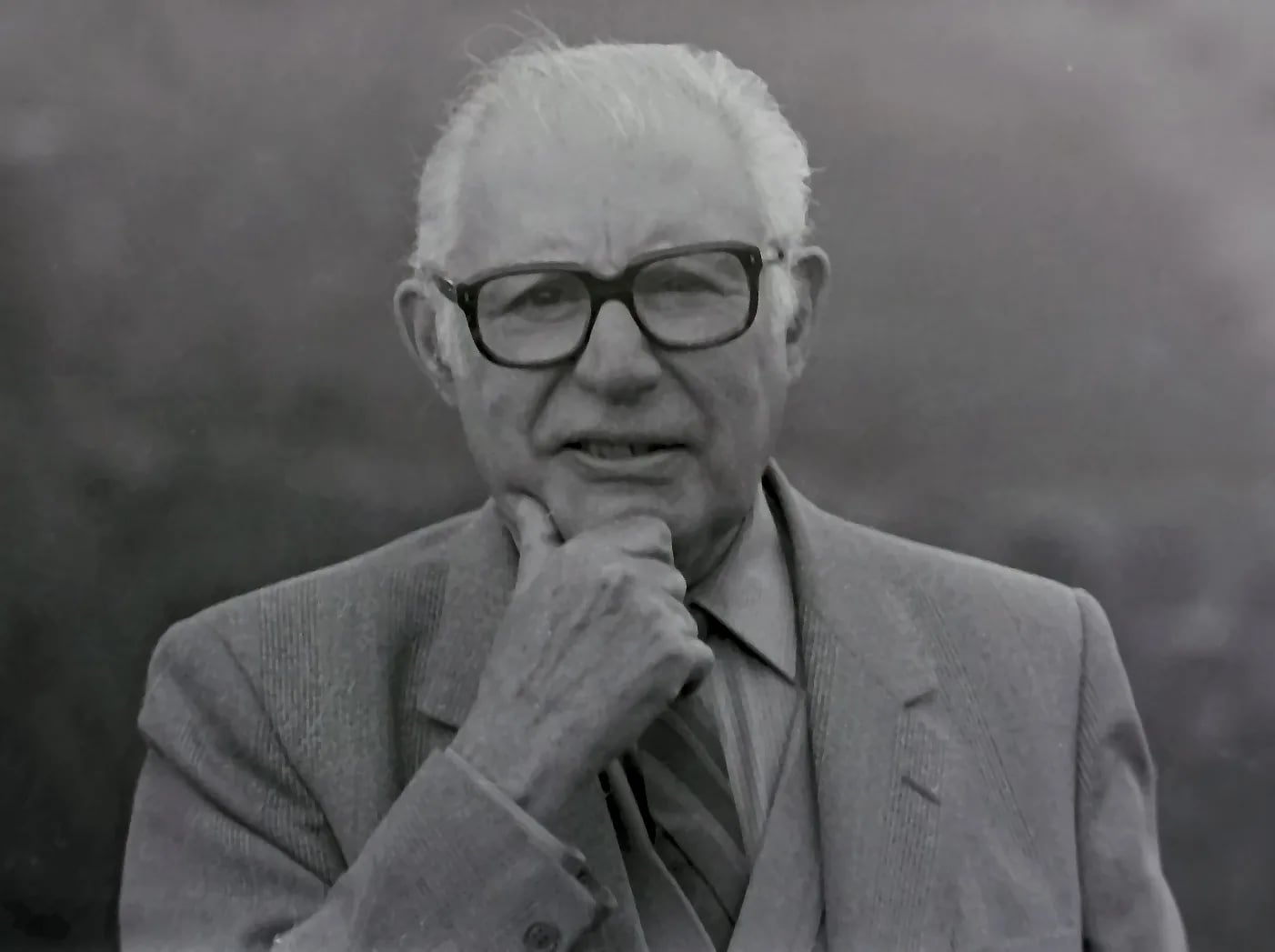 Portrait of Francisco Caldeira Cabral (1908–1992) – memorial page