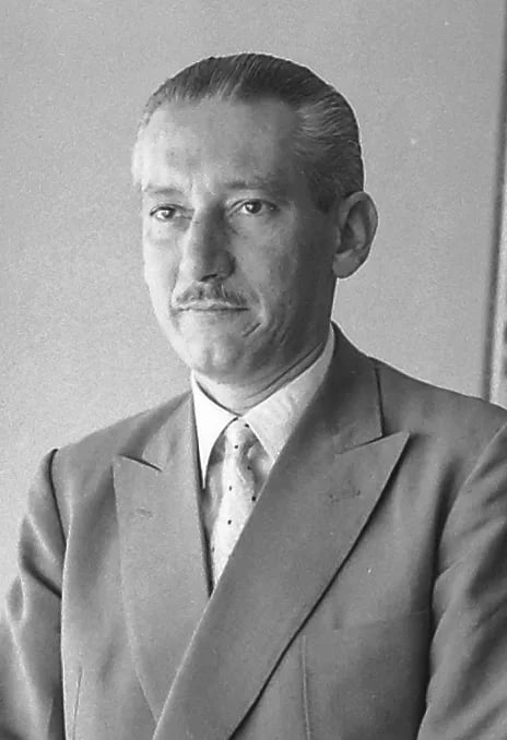 Porträt von Francisco de Paula Quintanilha Ribeiro (1915–1972) – Gedenkseite
