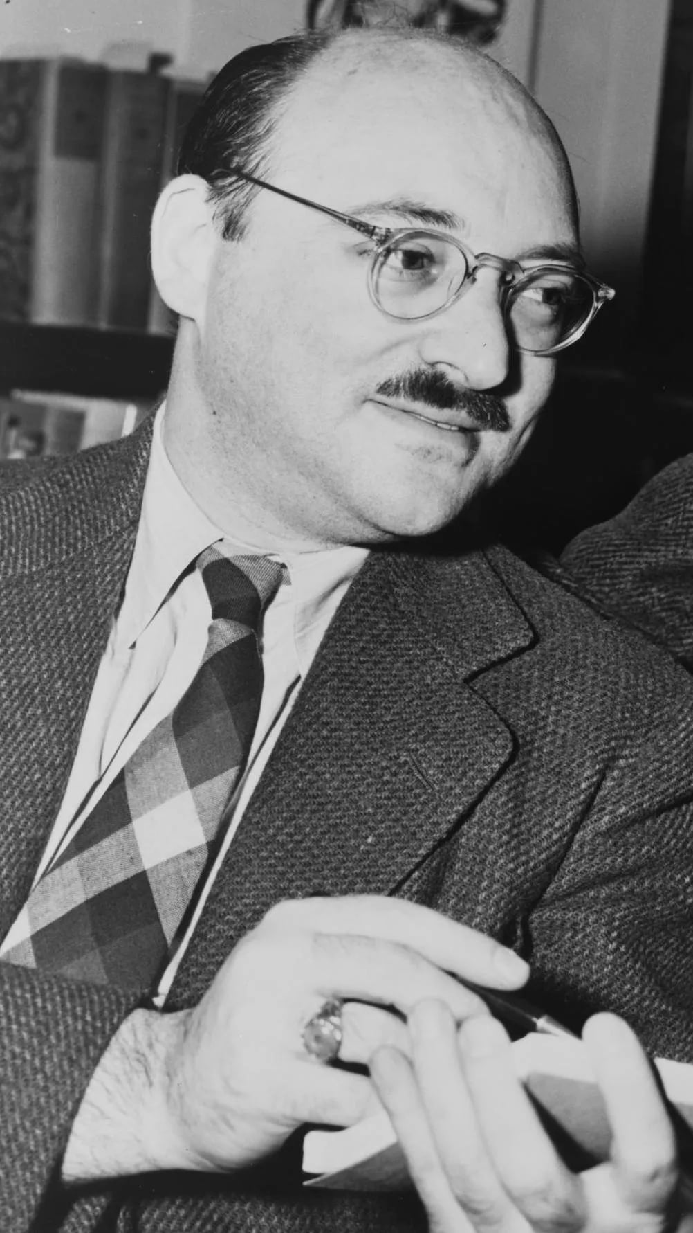 Porträt von Frederic Dannay (1905–1982) – Gedenkseite