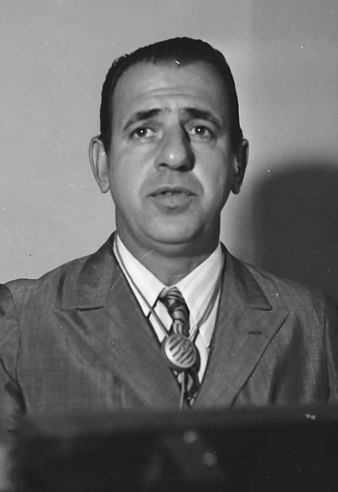 Porträt von Haroldo Leon Peres (1922–1992) – Gedenkseite