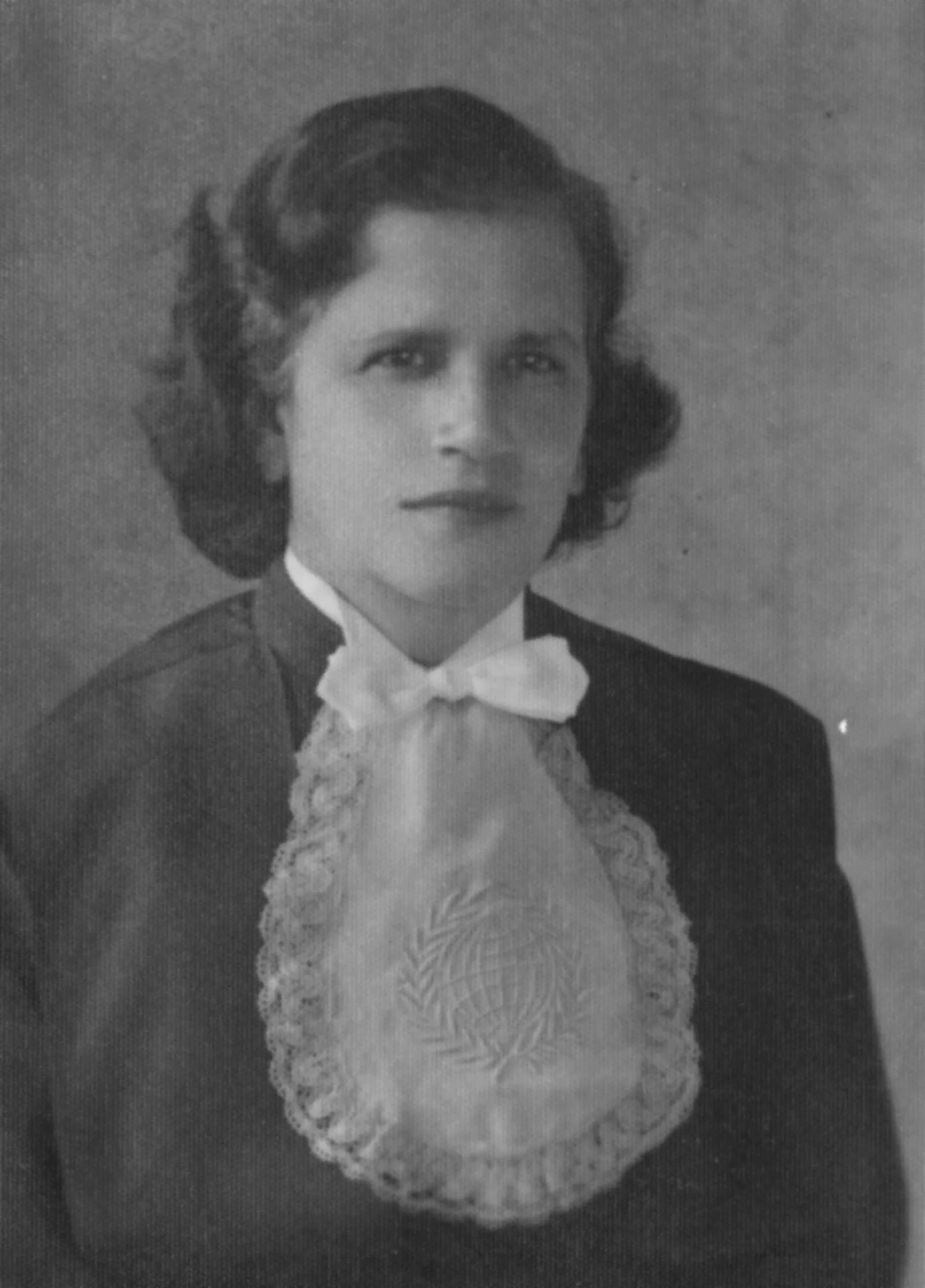 Porträt von Helena Lima Santos (1904–1998) – Gedenkseite
