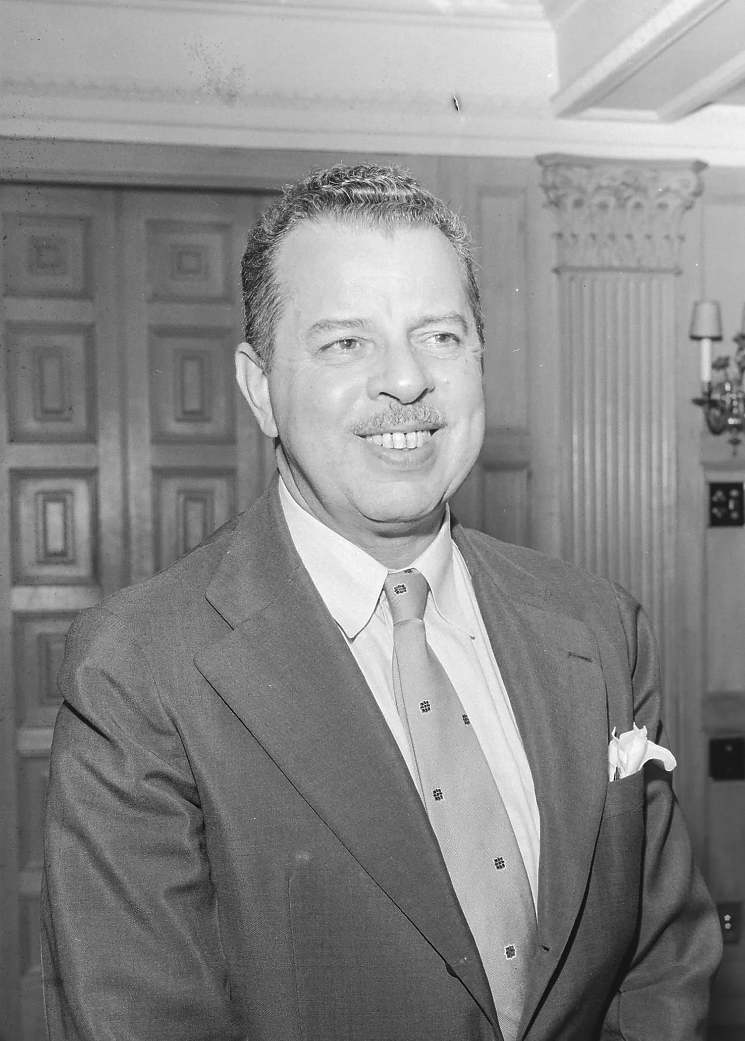 Portrait of Henrique Fleiuss (1904–1988) – memorial page