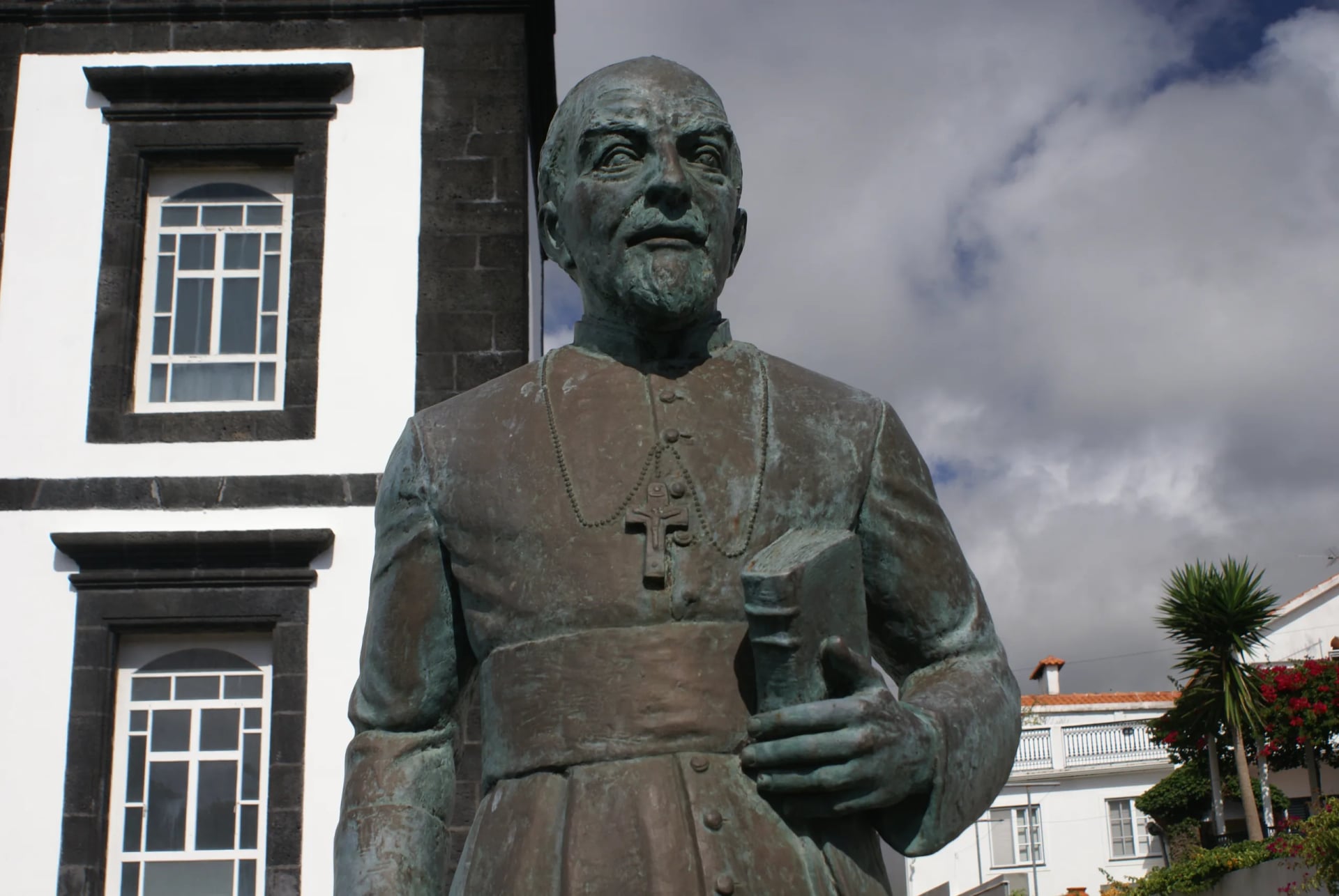 Portrait of Jaime Garcia Goulart (1908–1997) – memorial page