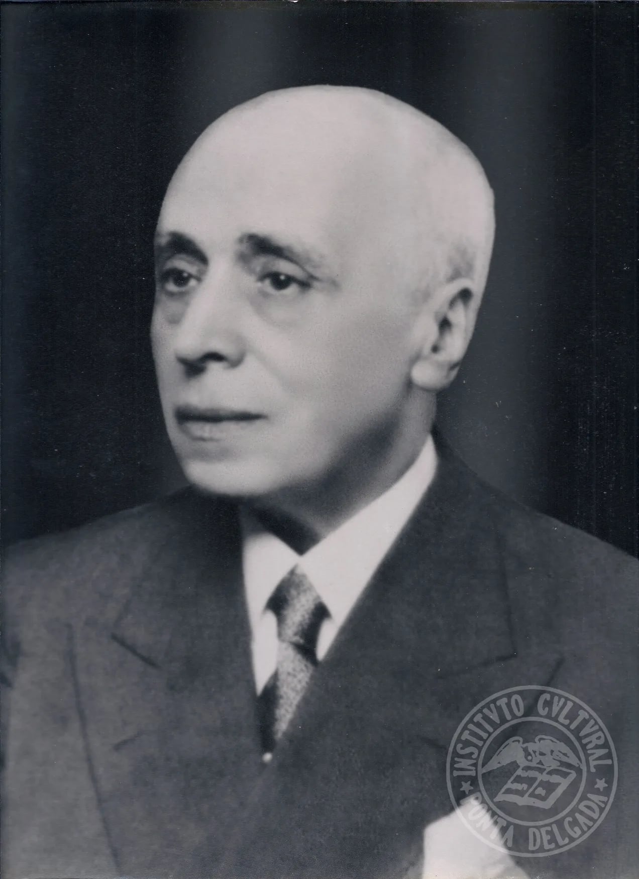 Portrait of José Bruno Tavares Carreiro (1880–1957) – memorial page