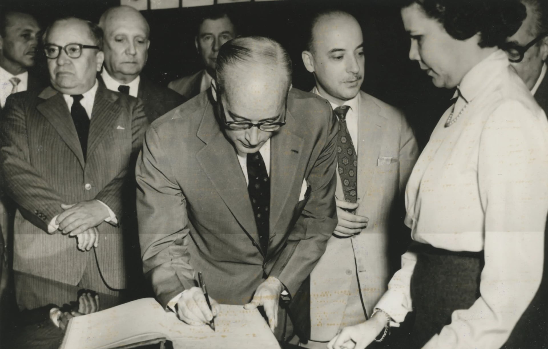Porträt von José Honório Rodrigues (1913–1987) – Gedenkseite