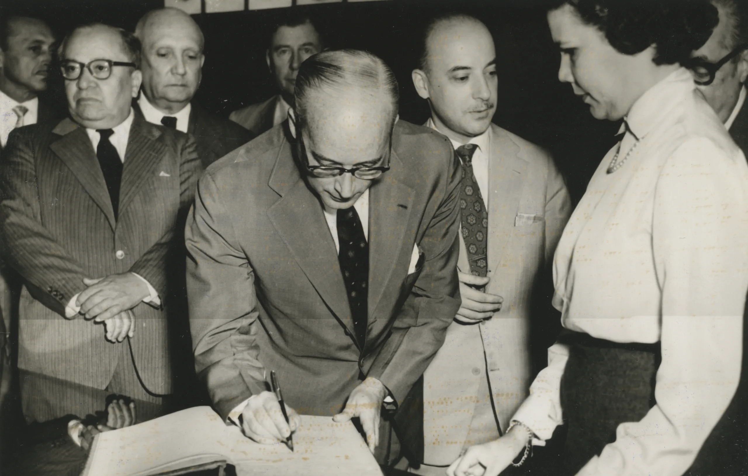Porträt von José Honório Rodrigues (1913–1987) – Gedenkseite
