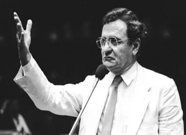 Porträt von José Paulo Bisol (1928–2021) – Gedenkseite