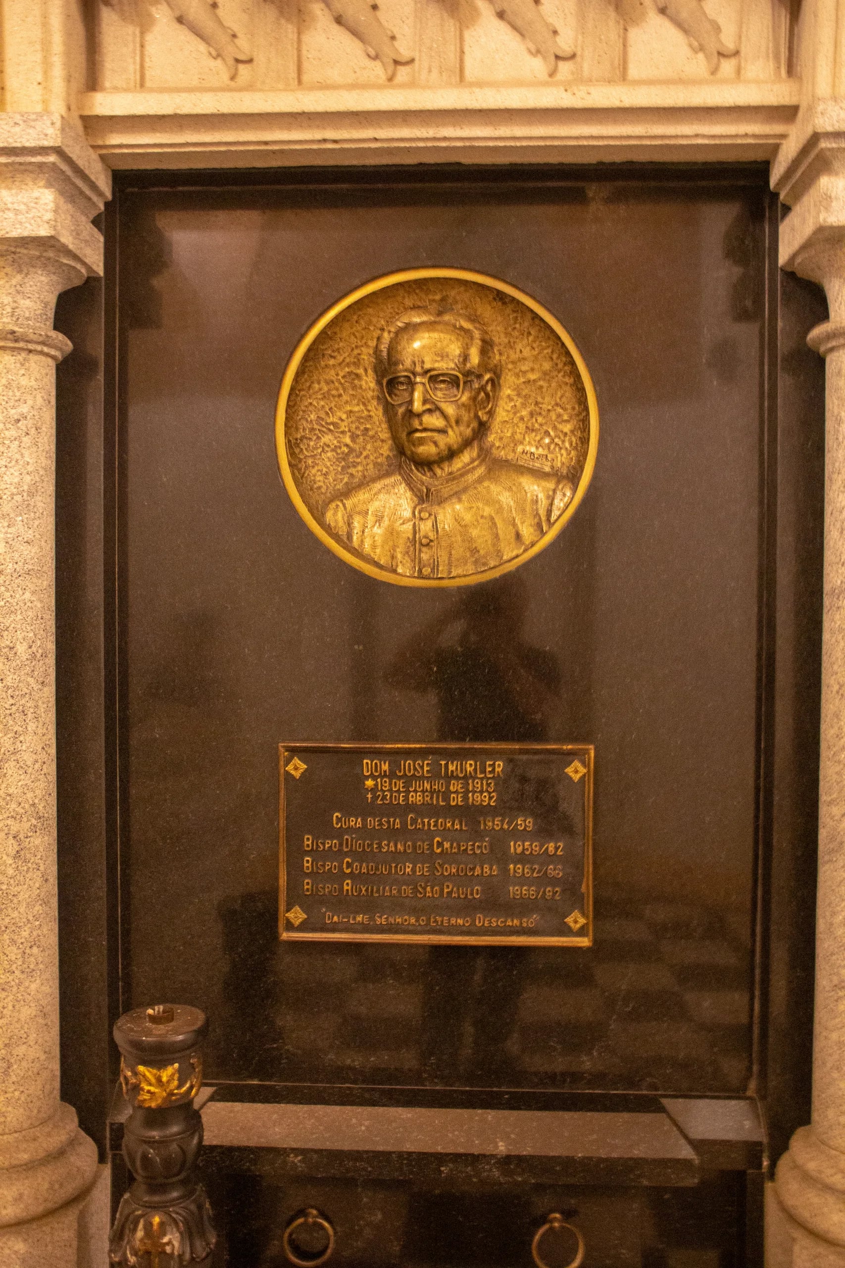 Porträt von José Thurler (1913–1992) – Gedenkseite