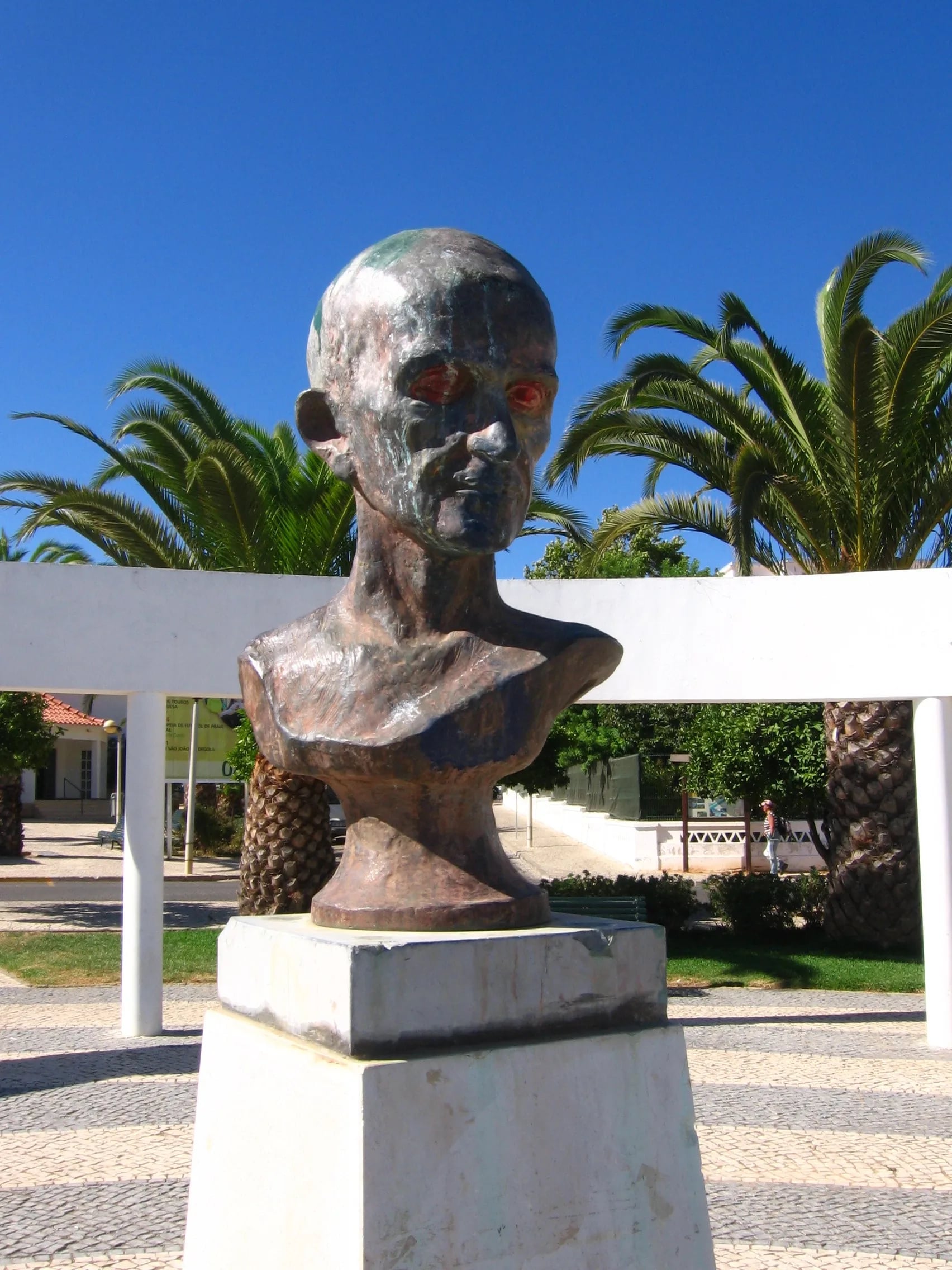 Portrait of Manuel Cabanas (1902–1995) – memorial page