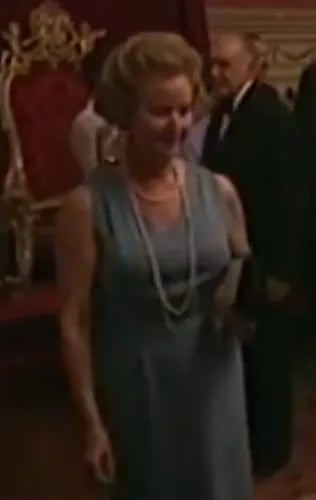 Portrait of Maria Helena Martins Monteiro de Barros Spínola (1913–2002) – memorial page