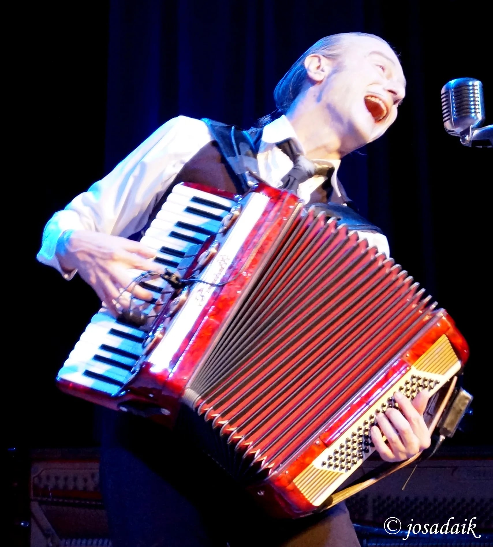 Portrait of Nico Nicolaiewsky (1957–2014) – memorial page