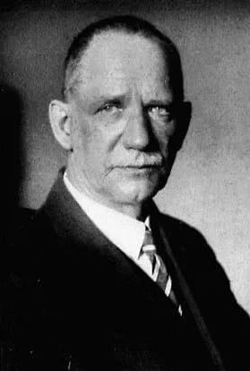 Portrait of Johannes Tropfke (1866–1939) – memorial page