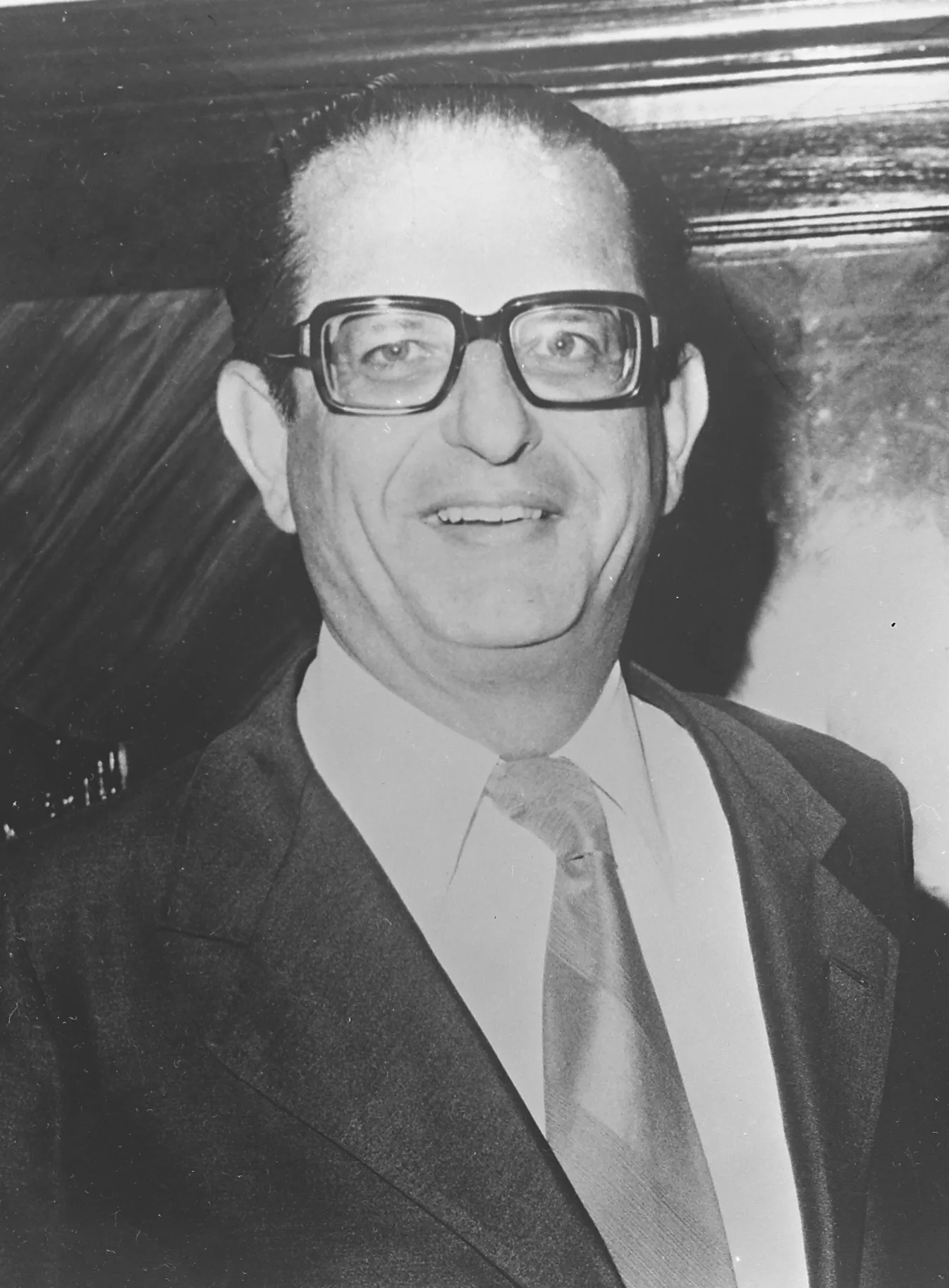 Porträt von Roberto Figueira Santos (1926–2021) – Gedenkseite
