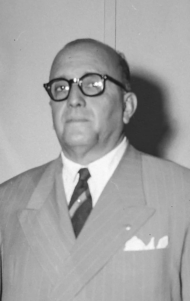 Porträt von Régis Pacheco (1895–1987) – Gedenkseite