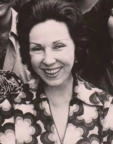 Porträt von Suzy Arruda (1917–2005) – Gedenkseite