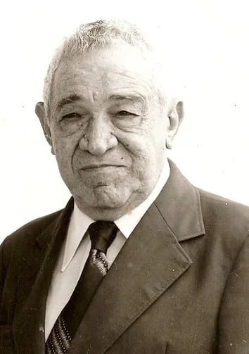 Porträt von Tomé Cabral Santos (1907–1988) – Gedenkseite