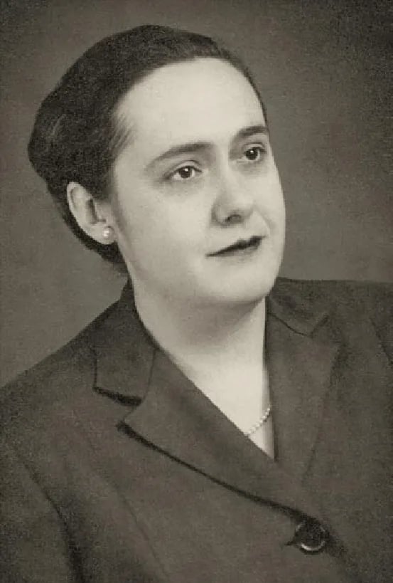 Portrait of Virgínia Rau (1907–1973) – memorial page