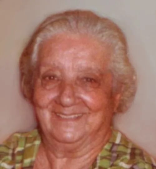 Portrait of Yvonne do Amaral Pereira (1900–1984) – memorial page