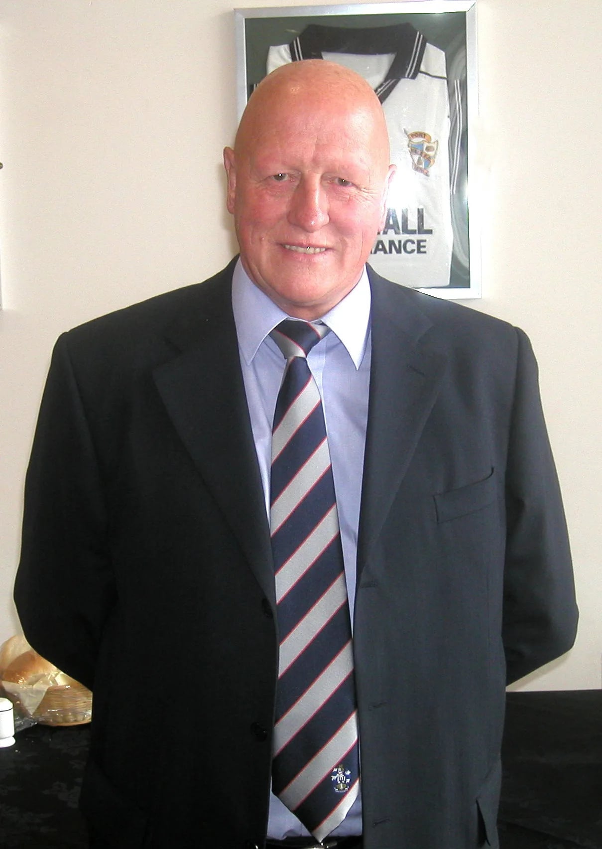 Portrait of Gerry Murphy (1943–2025) – memorial page