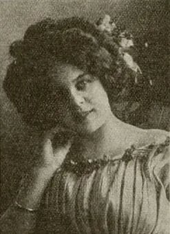 Portrait of Martha Walden (1891–1988) – memorial page