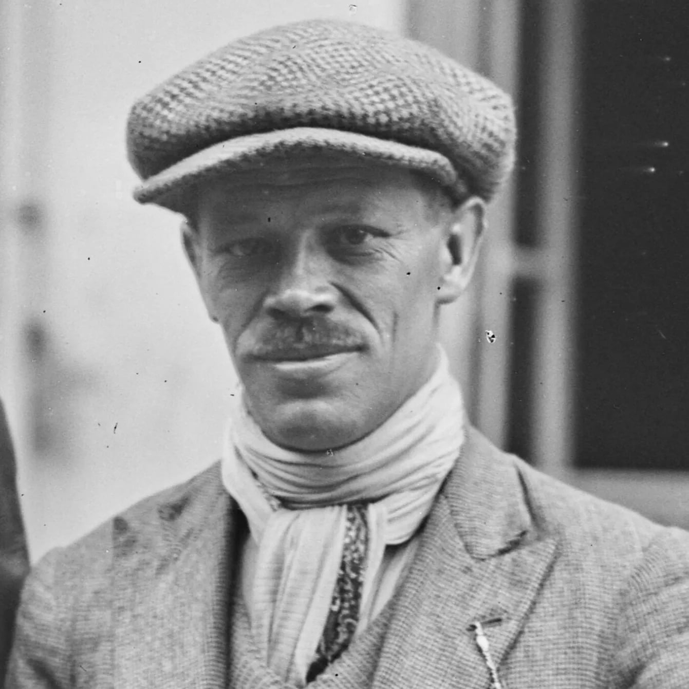 Portrait of Louis Abit (1886–1976) – memorial page