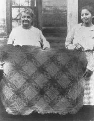 Portrait of Christine Navarro Paul (1874–1946) – memorial page