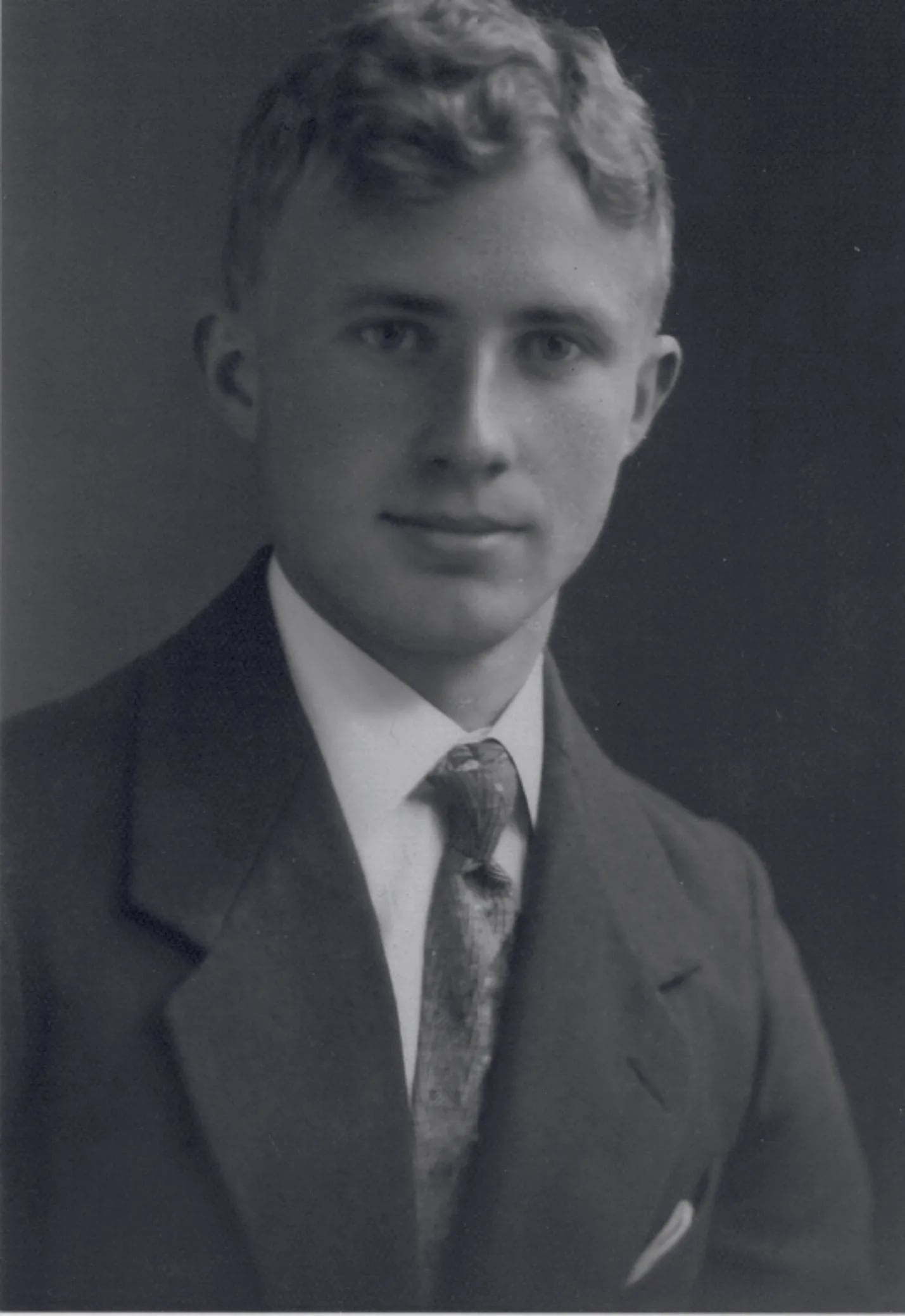 Portrait of Roman Modzelewski (1912–1997) – memorial page