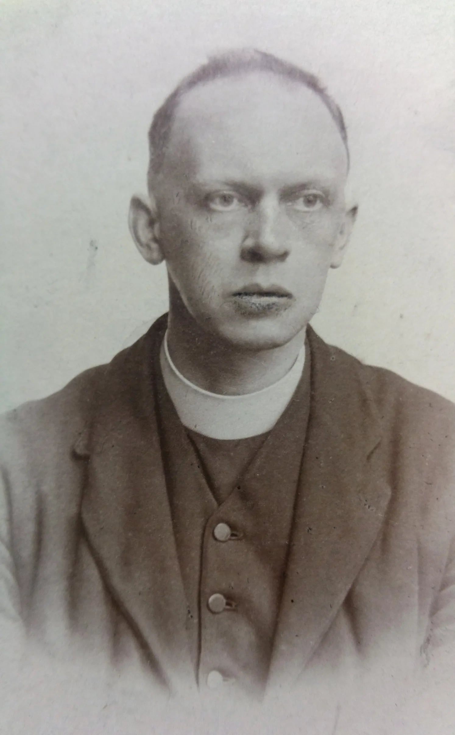 Portrait of Henry Edward George Rope (1880–1978) – memorial page