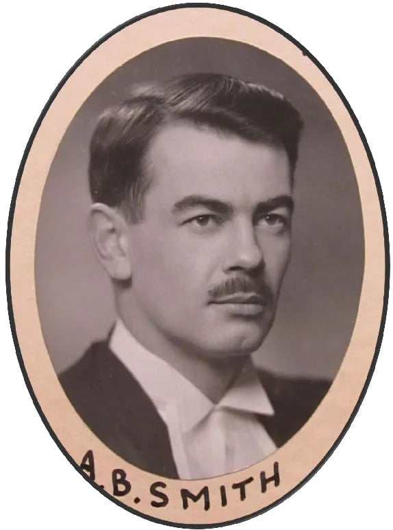 Portrait of Arthur Britton Smith (1920–2023) – memorial page