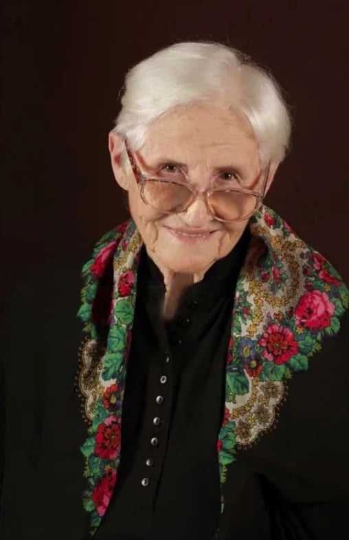 Porträt von Anna Myszyńska (1931–2019) – Gedenkseite