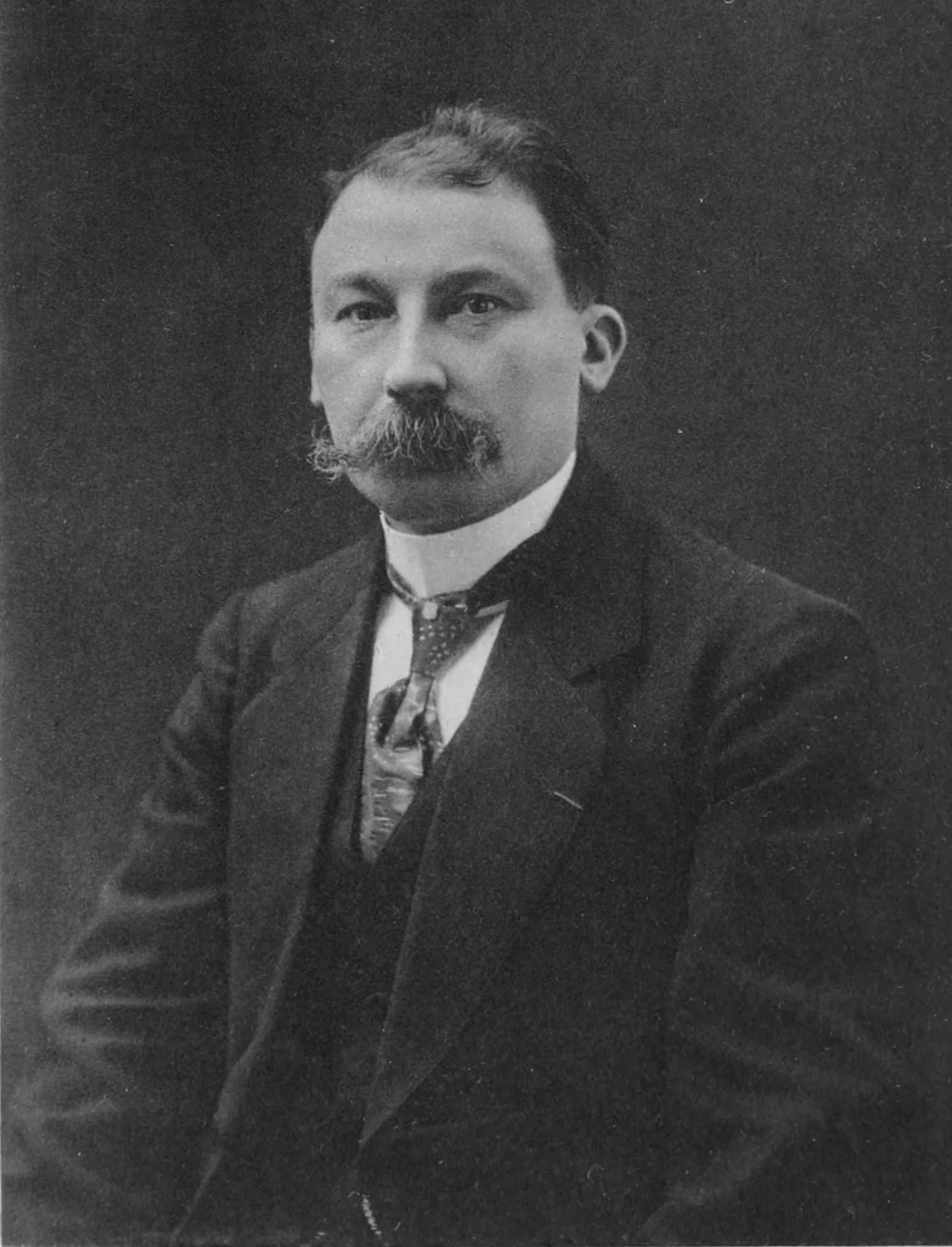 Portrait of Victor Grignard (1871–1935) – memorial page