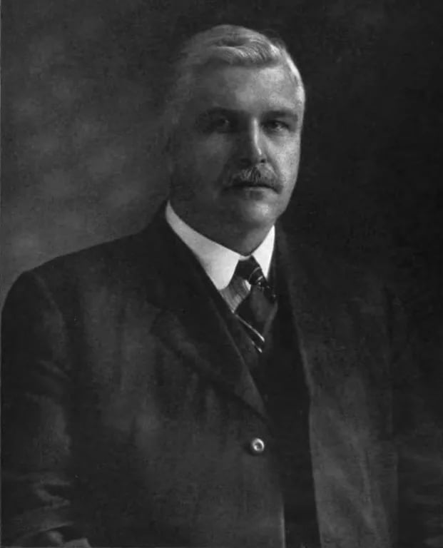 Portrait of Walter J. Bigelow (1865–1935) – memorial page
