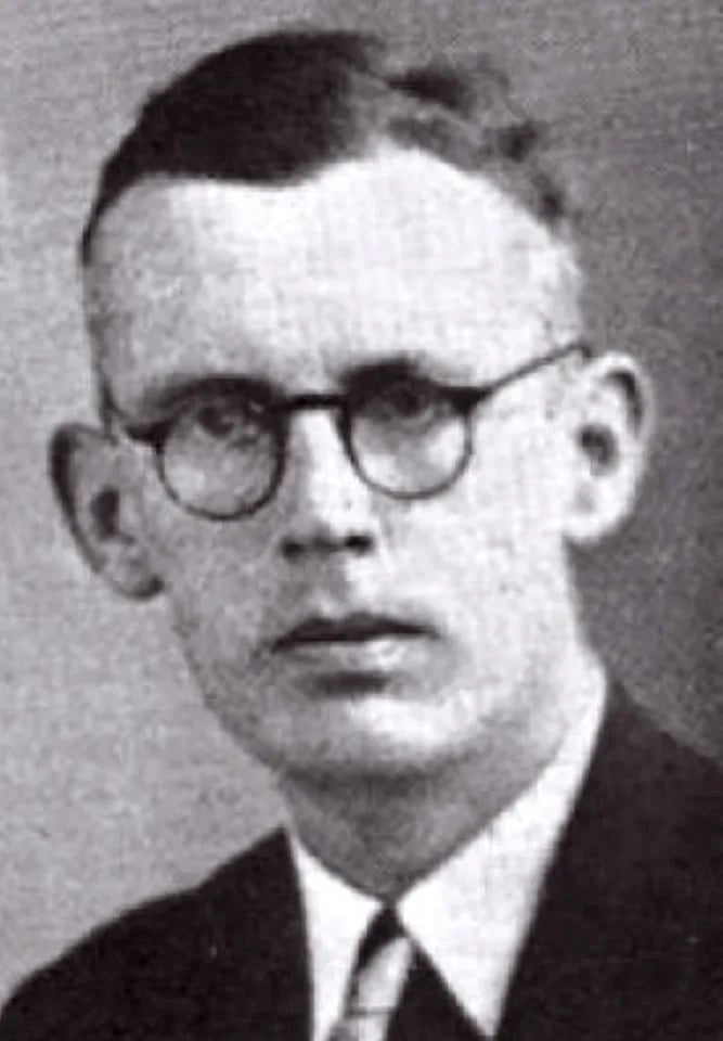 Portrait of Hein Hoeben (1899–1942) – memorial page
