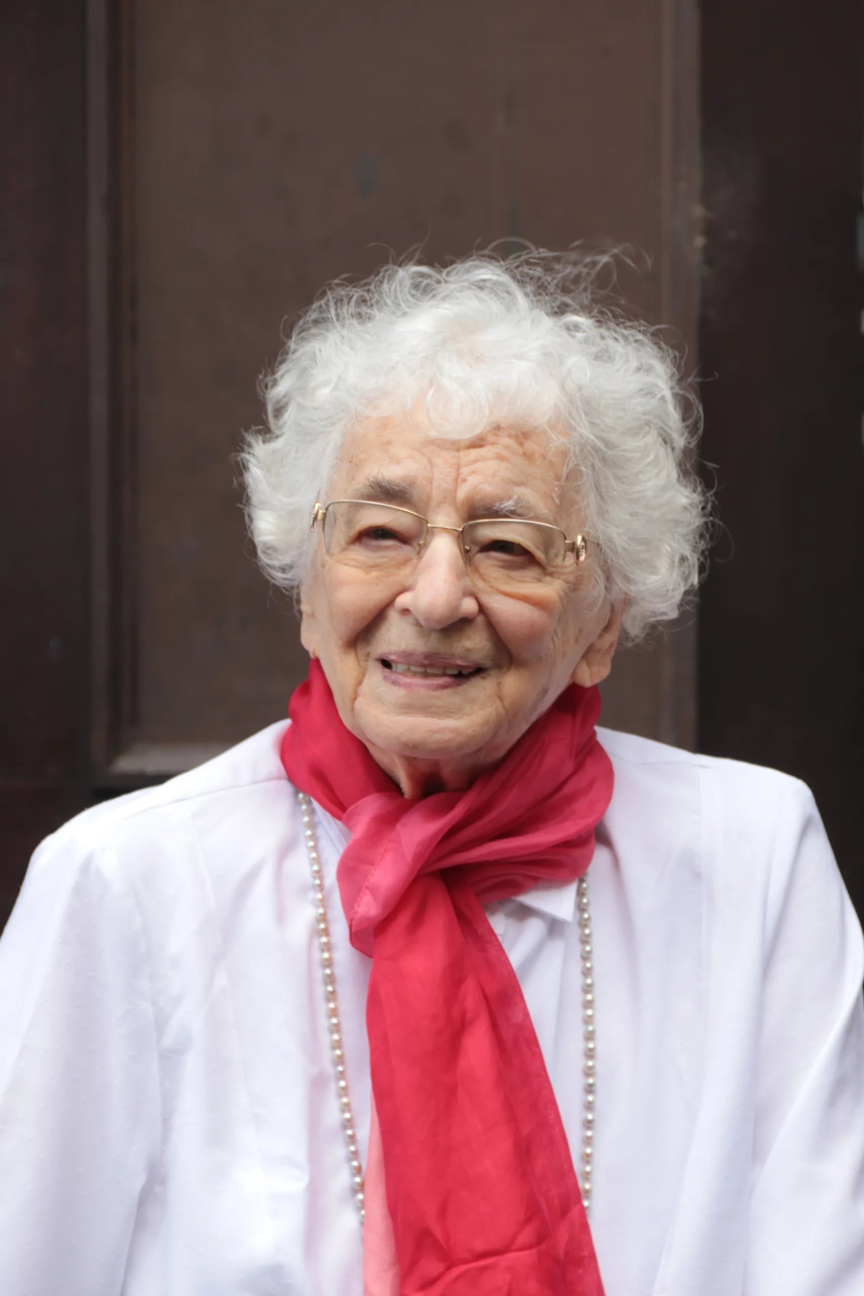 Portrait of Ruth Weiss (1924–2025) – memorial page