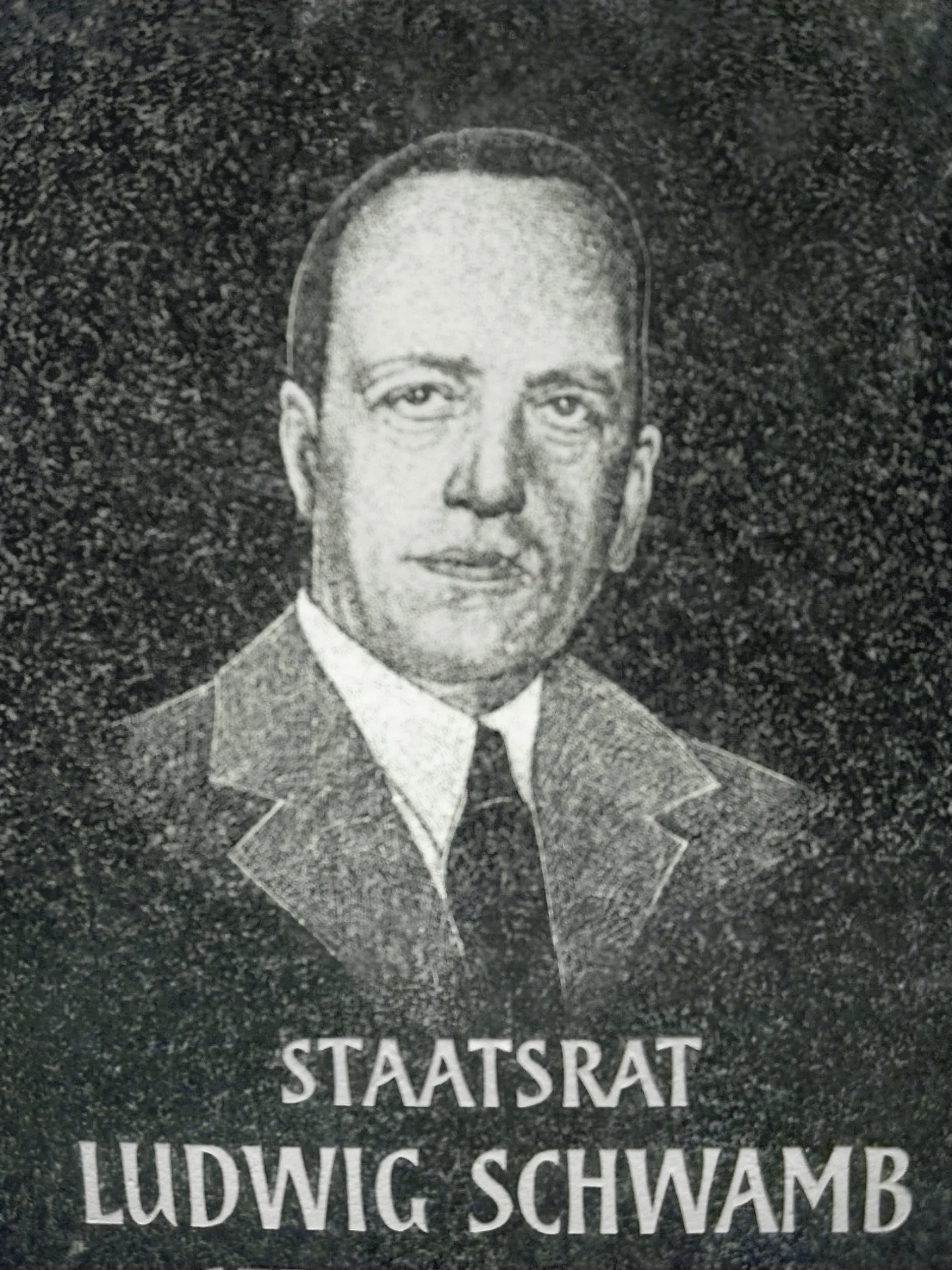 Portrait of Ludwig Schwamb (1890–1945) – memorial page