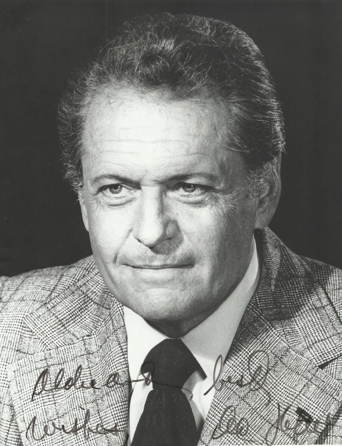 Portrait of Cecil Heftel (1924–2010) – memorial page