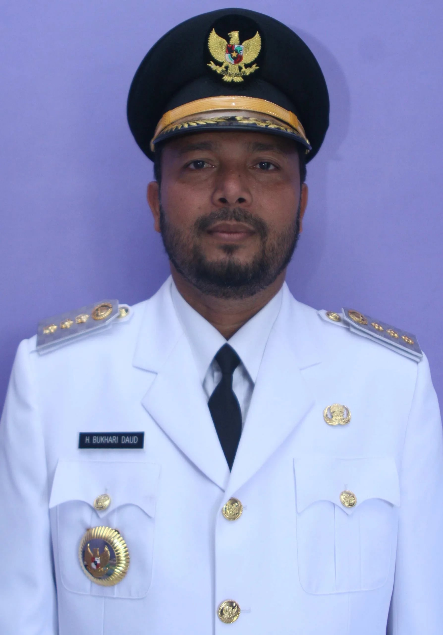 Porträt von Bukhari Daud (1959–2021) – Gedenkseite