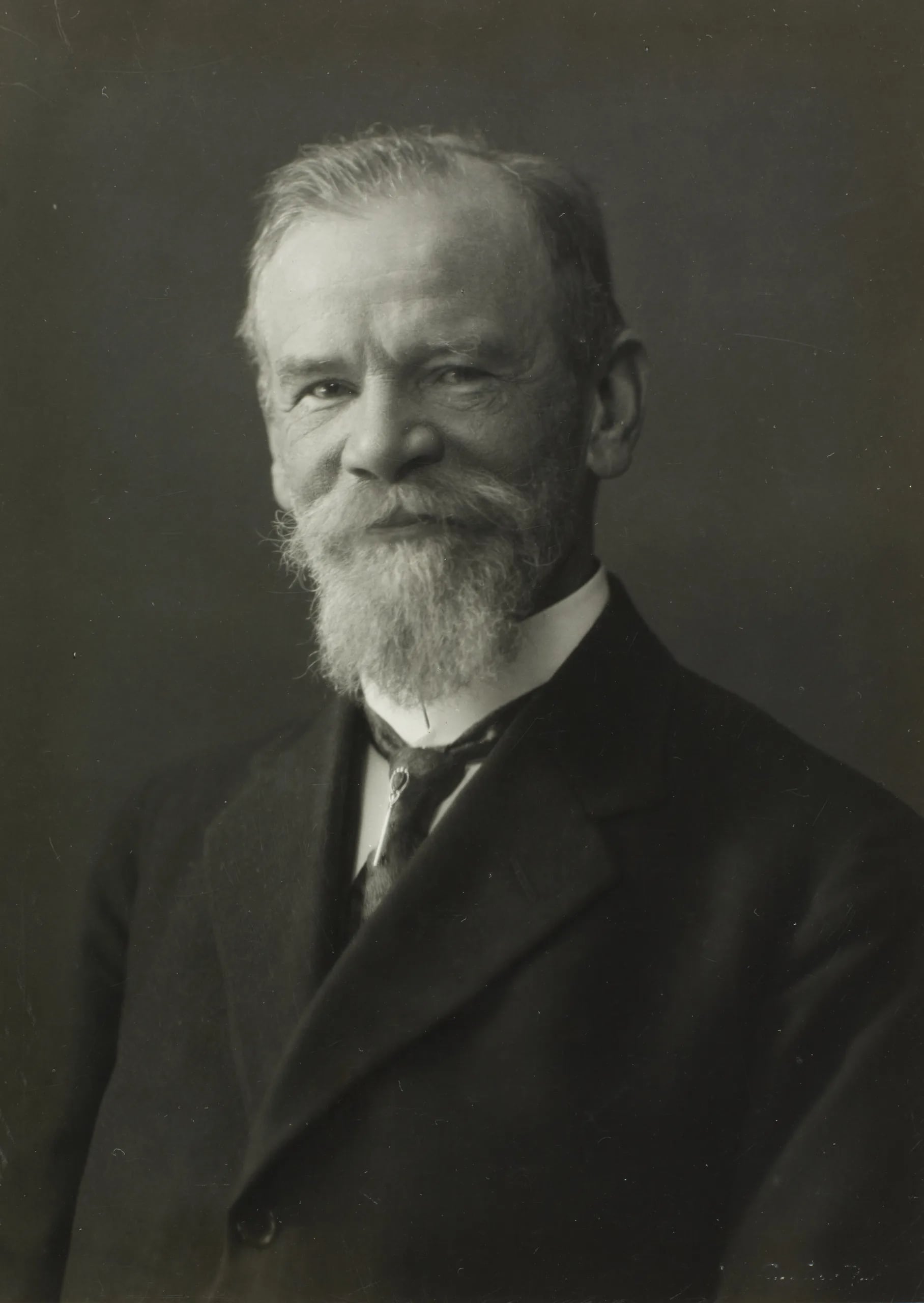 Portrait of Th. Thomsen (1870–1941) – memorial page