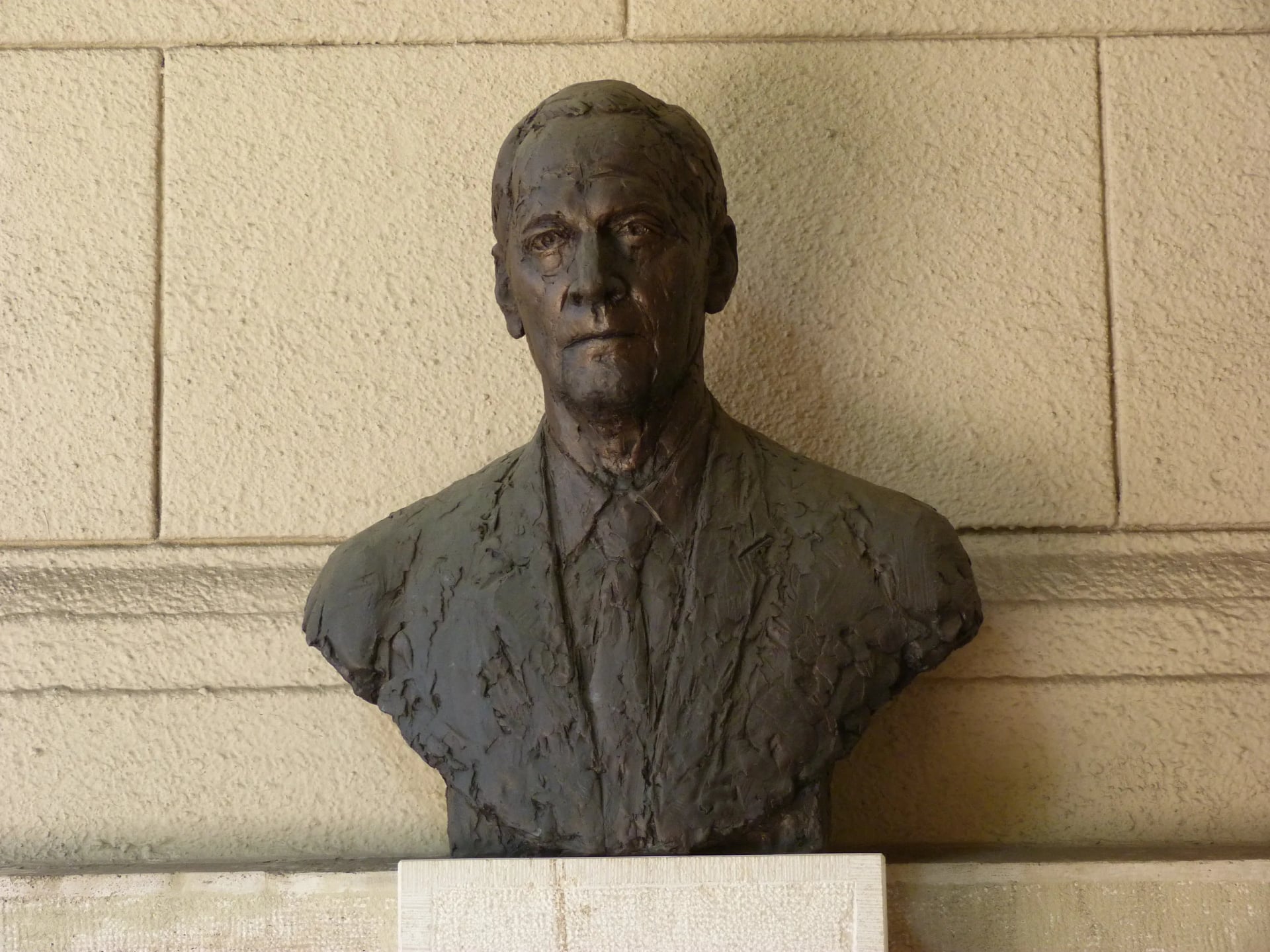 Portrait of Arthur Horn (1911–2003) – memorial page