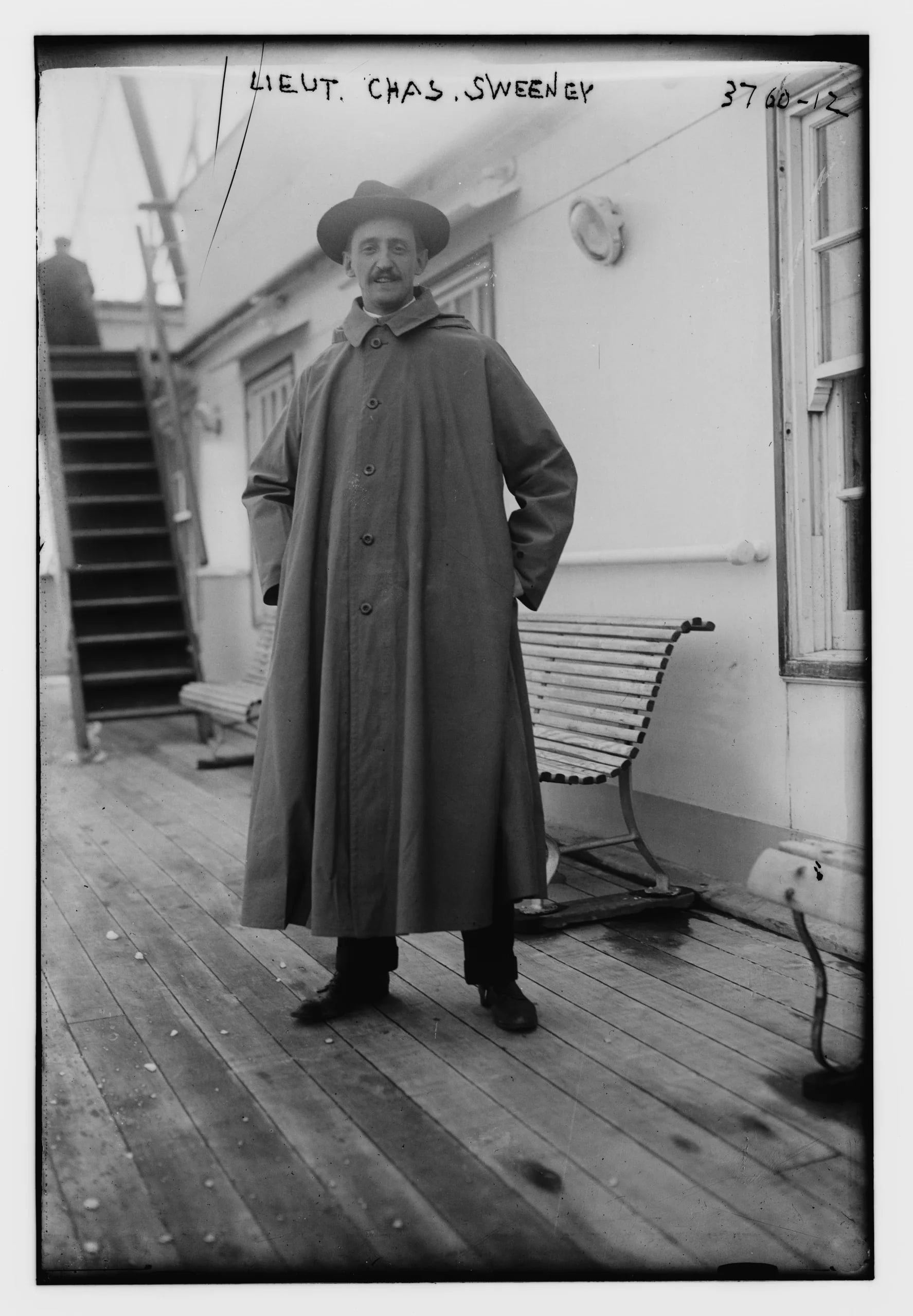 Porträt von Charles Sweeny (1882–1963) – Gedenkseite