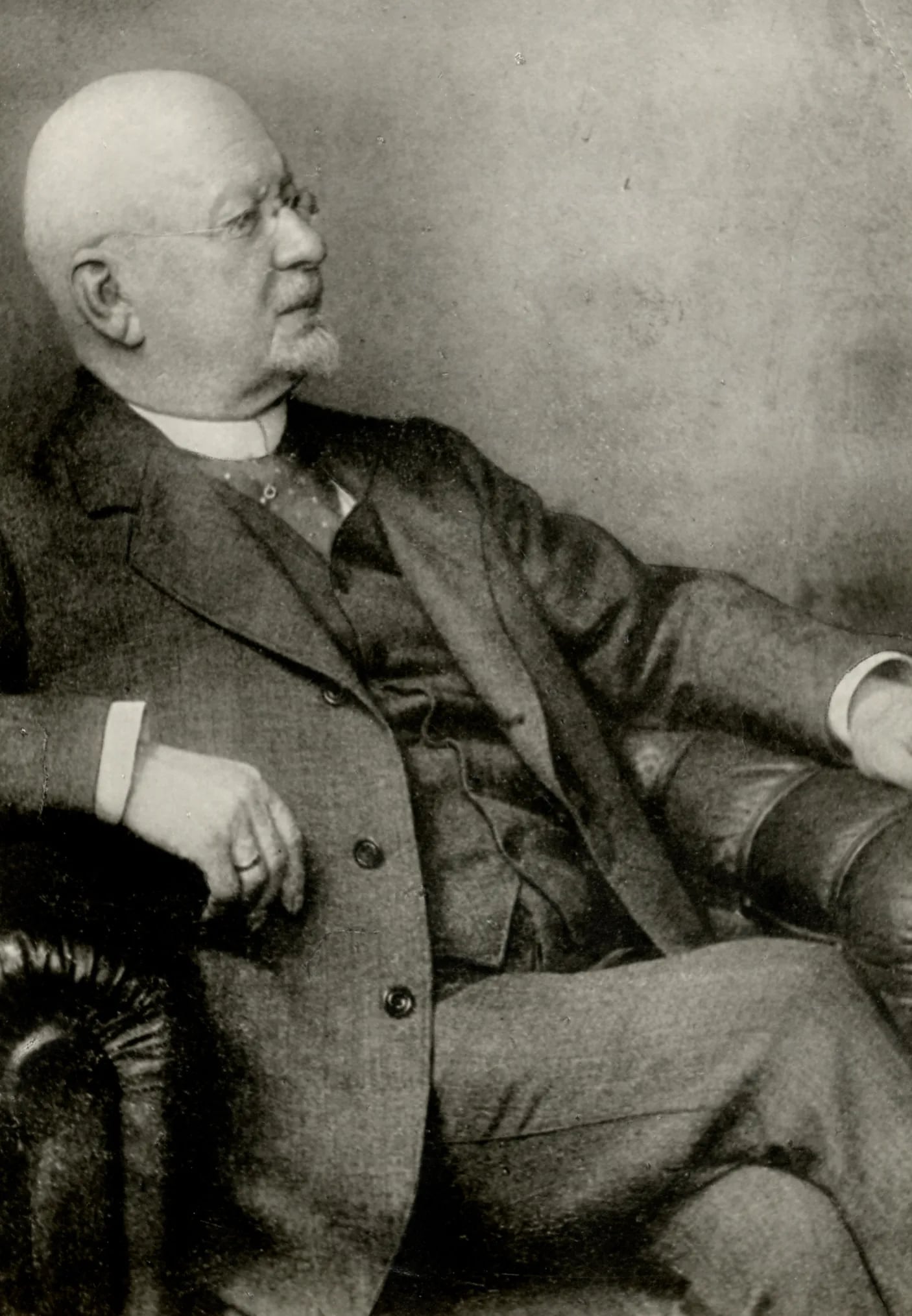 Porträt von Hugo Gering (1847–1925) – Gedenkseite
