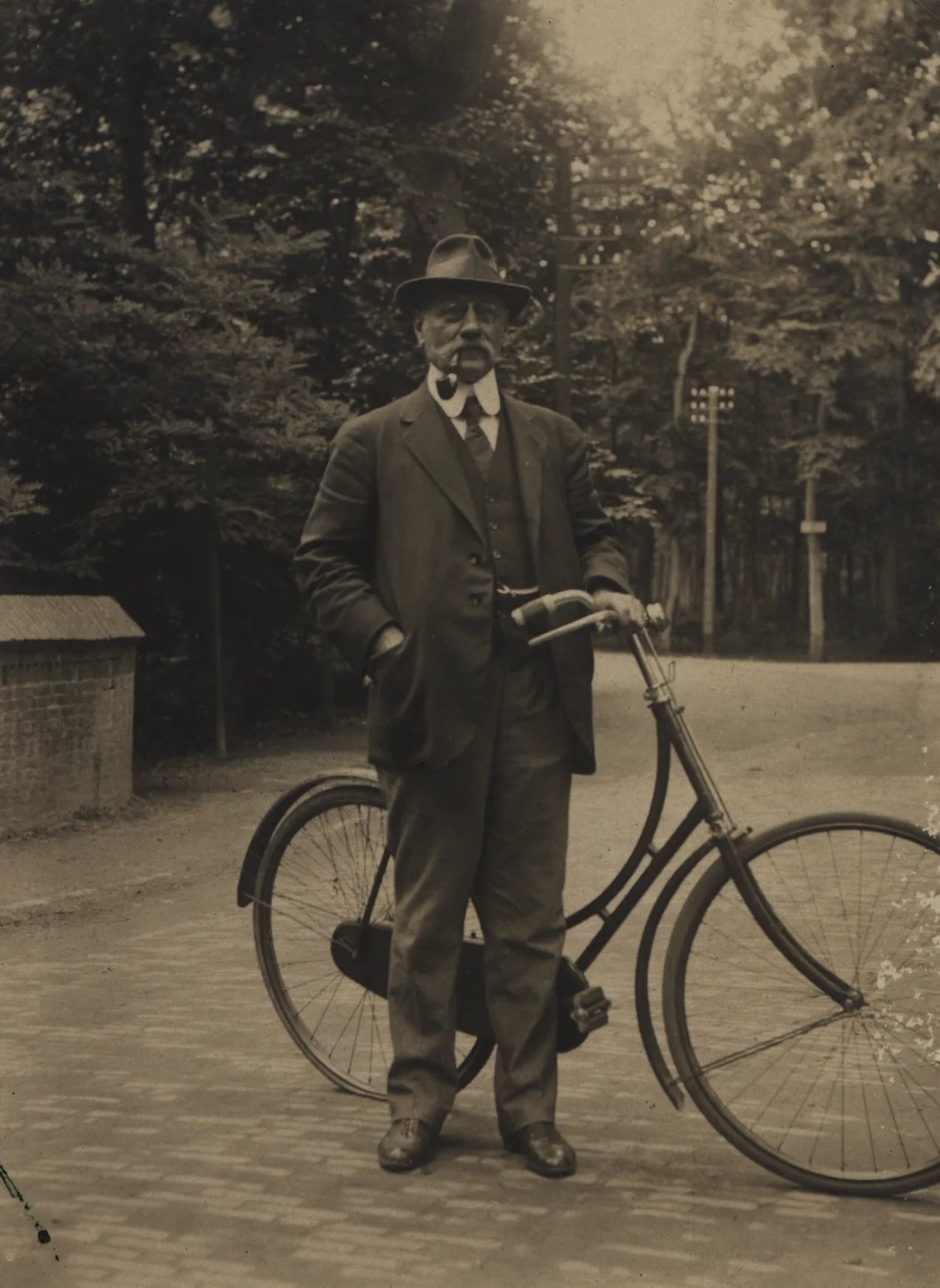 Portrait of Hendrik Rijfsnijder (1864–1930) – memorial page