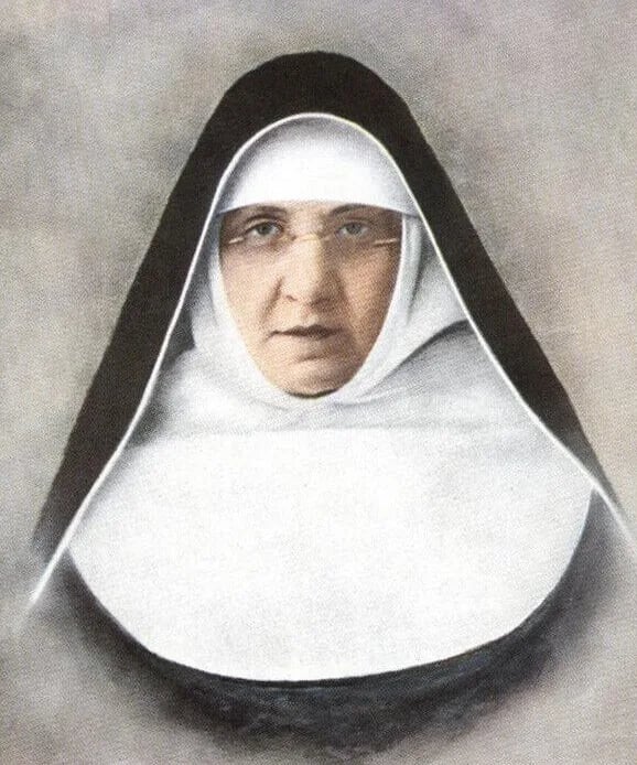 Portrait of Maria Dolores Inglese (1866–1928) – memorial page