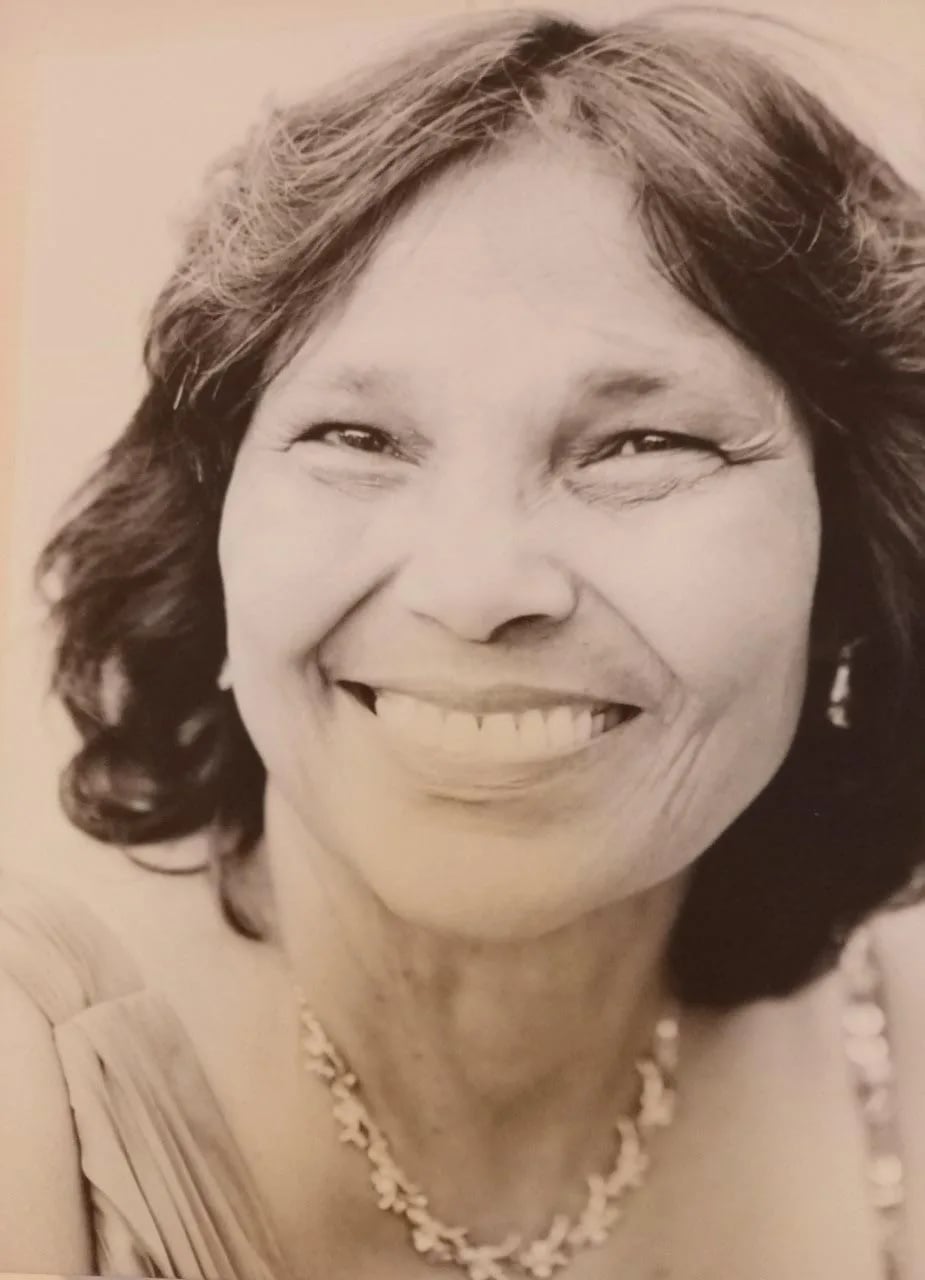 Portrait of Hélène Ramjiawan (1952–2021) – memorial page