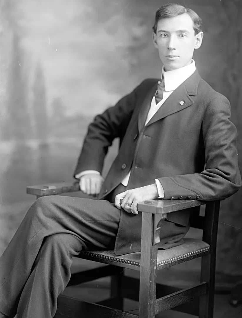Portrait of Charles E. Creager (1873–1964) – memorial page